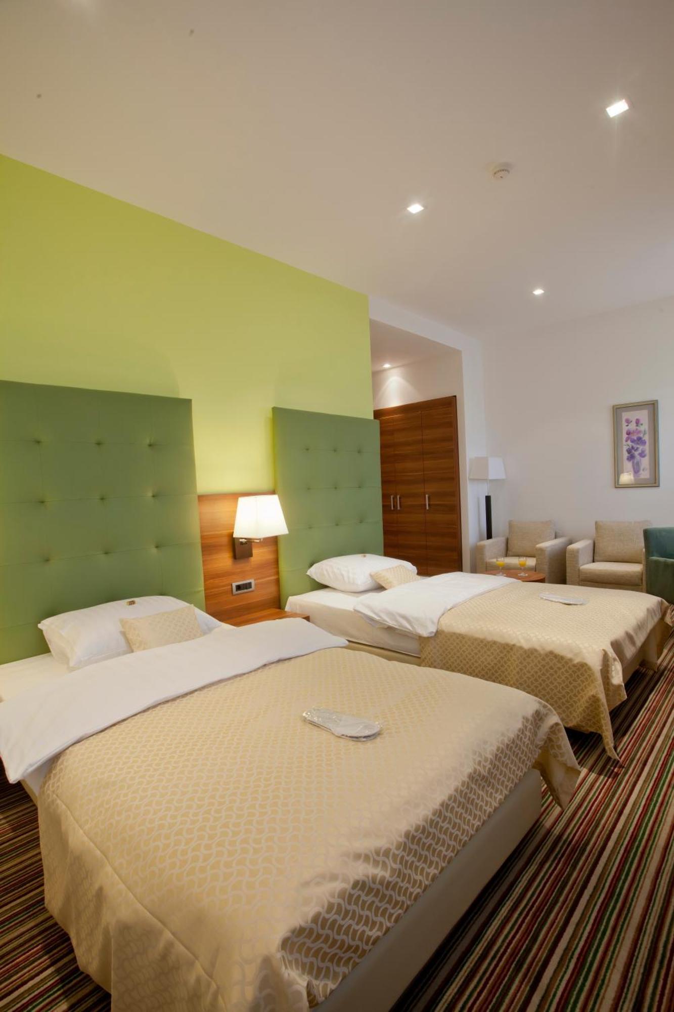 Hotel Sport Ivanicsvár Kültér fotó