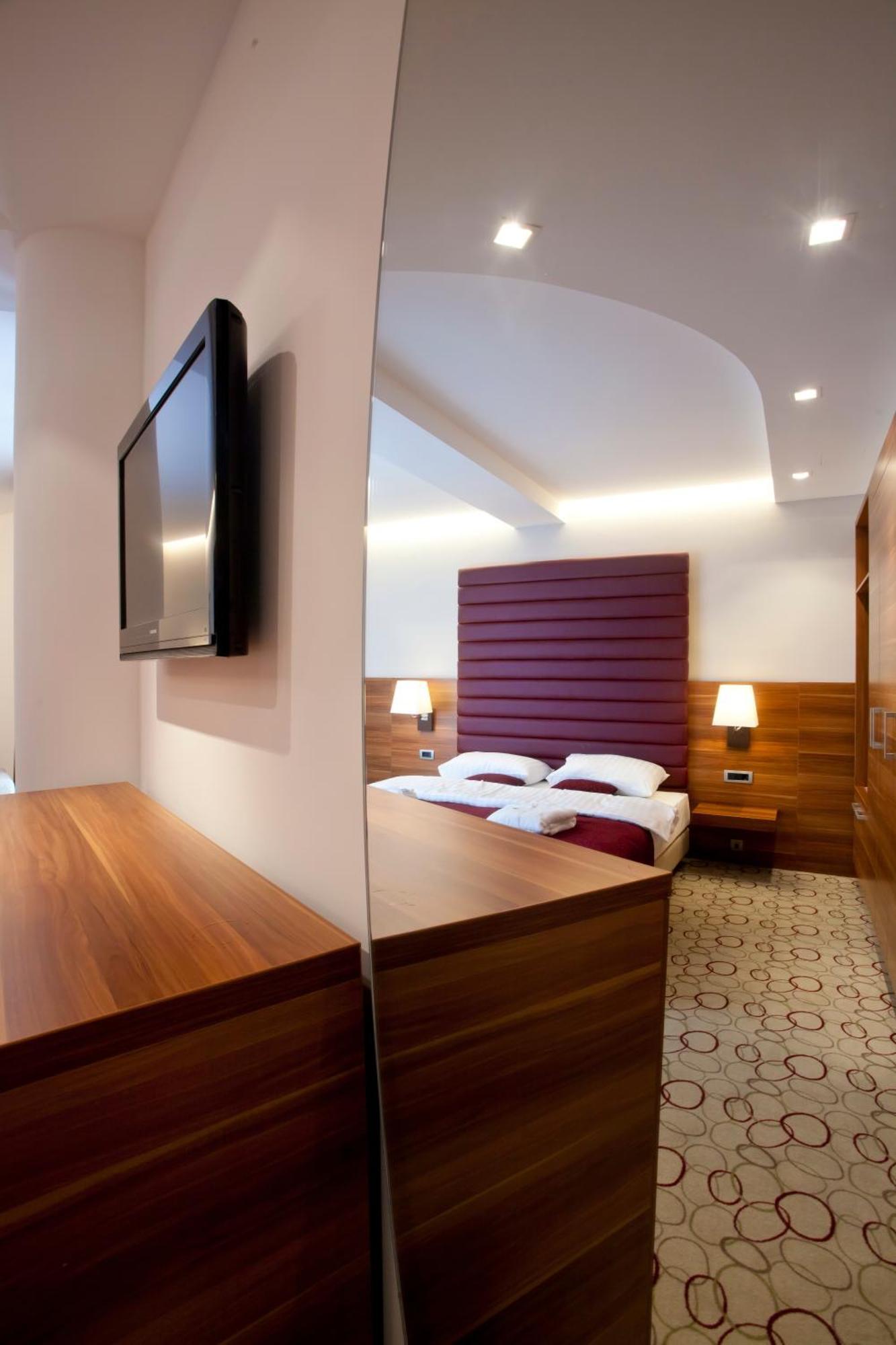 Hotel Sport Ivanicsvár Kültér fotó