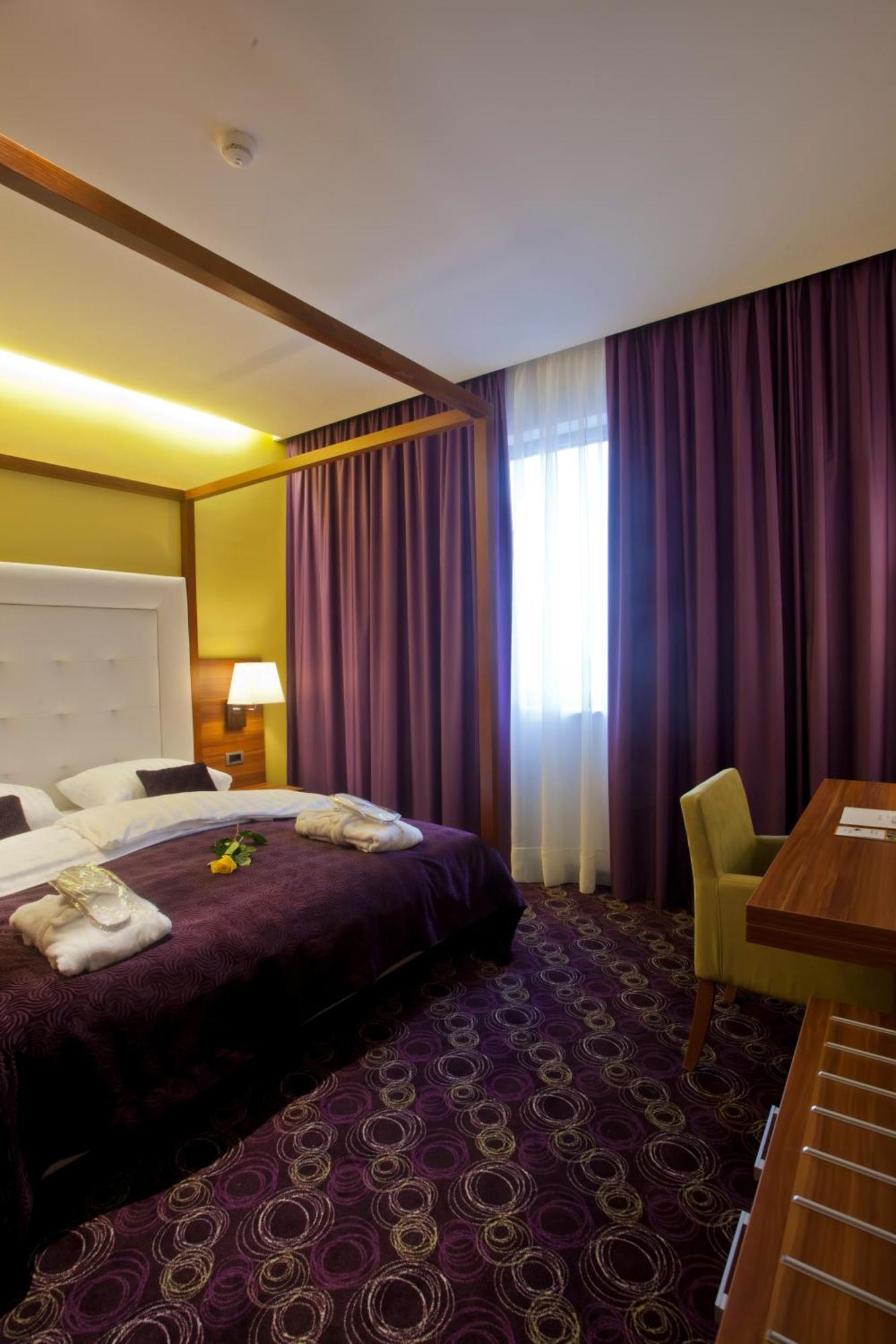 Hotel Sport Ivanicsvár Kültér fotó