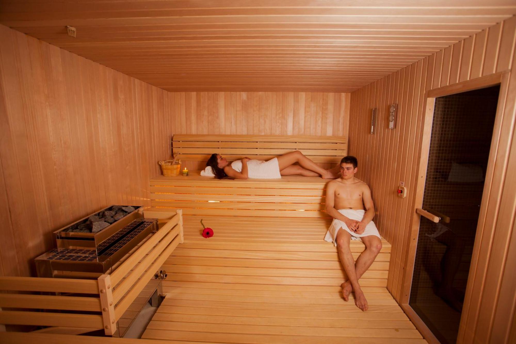 Hotel Sport Ivanicsvár Kültér fotó