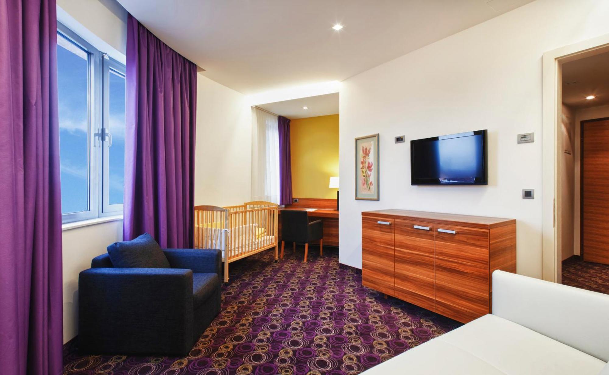 Hotel Sport Ivanicsvár Kültér fotó