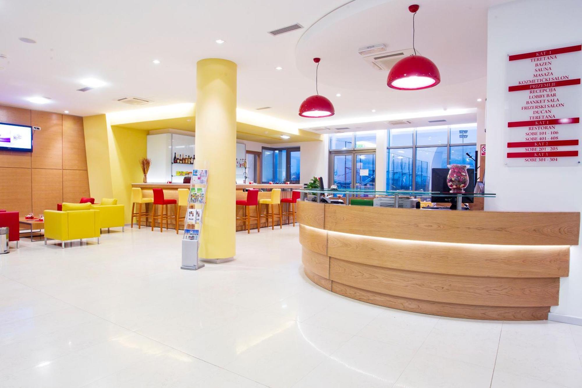 Hotel Sport Ivanicsvár Kültér fotó