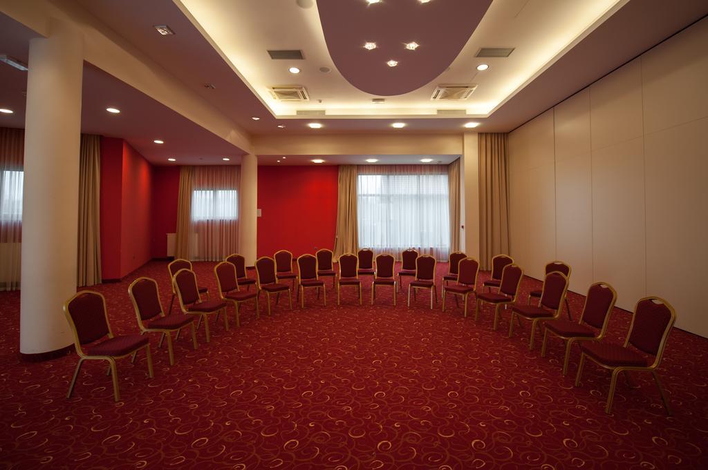Hotel Sport Ivanicsvár Kültér fotó