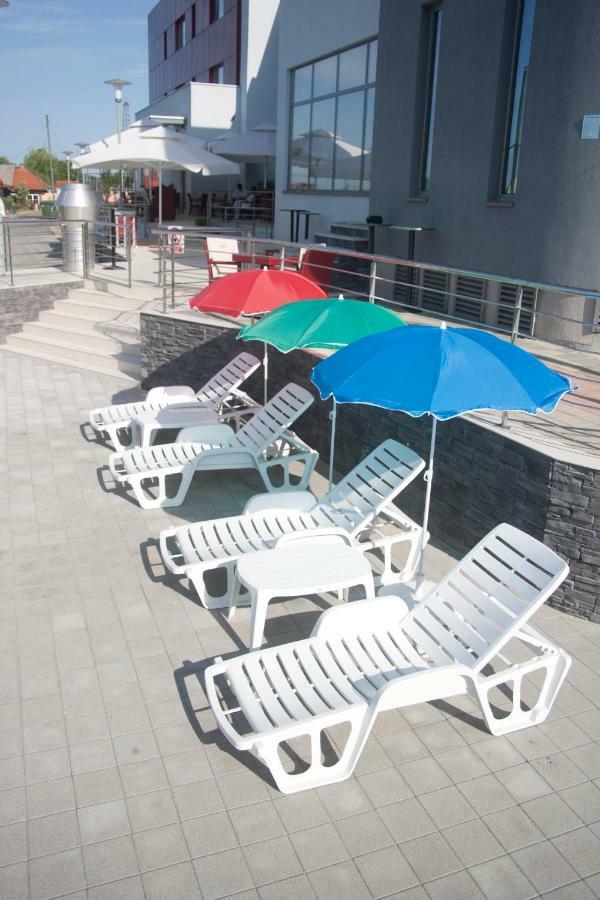 Hotel Sport Ivanicsvár Kültér fotó