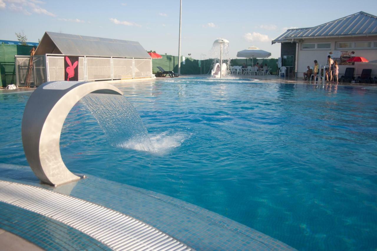Hotel Sport Ivanicsvár Kültér fotó